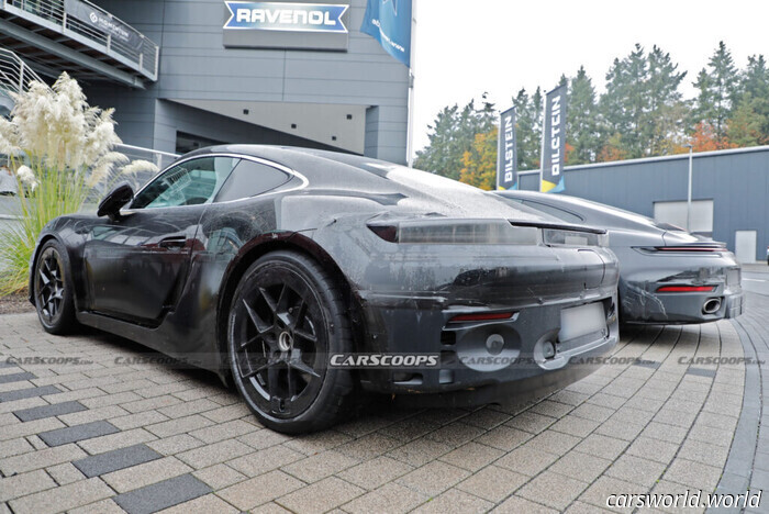 La prossima auto sportiva di Porsche non sarà solo elettrica, e questa è solo una parte della storia | Carscoops